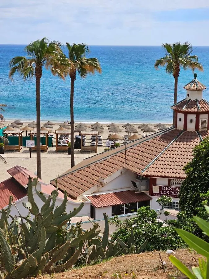 Holiday home Summer House Duplex En La Playa Con Piscina Benalmadena Spain