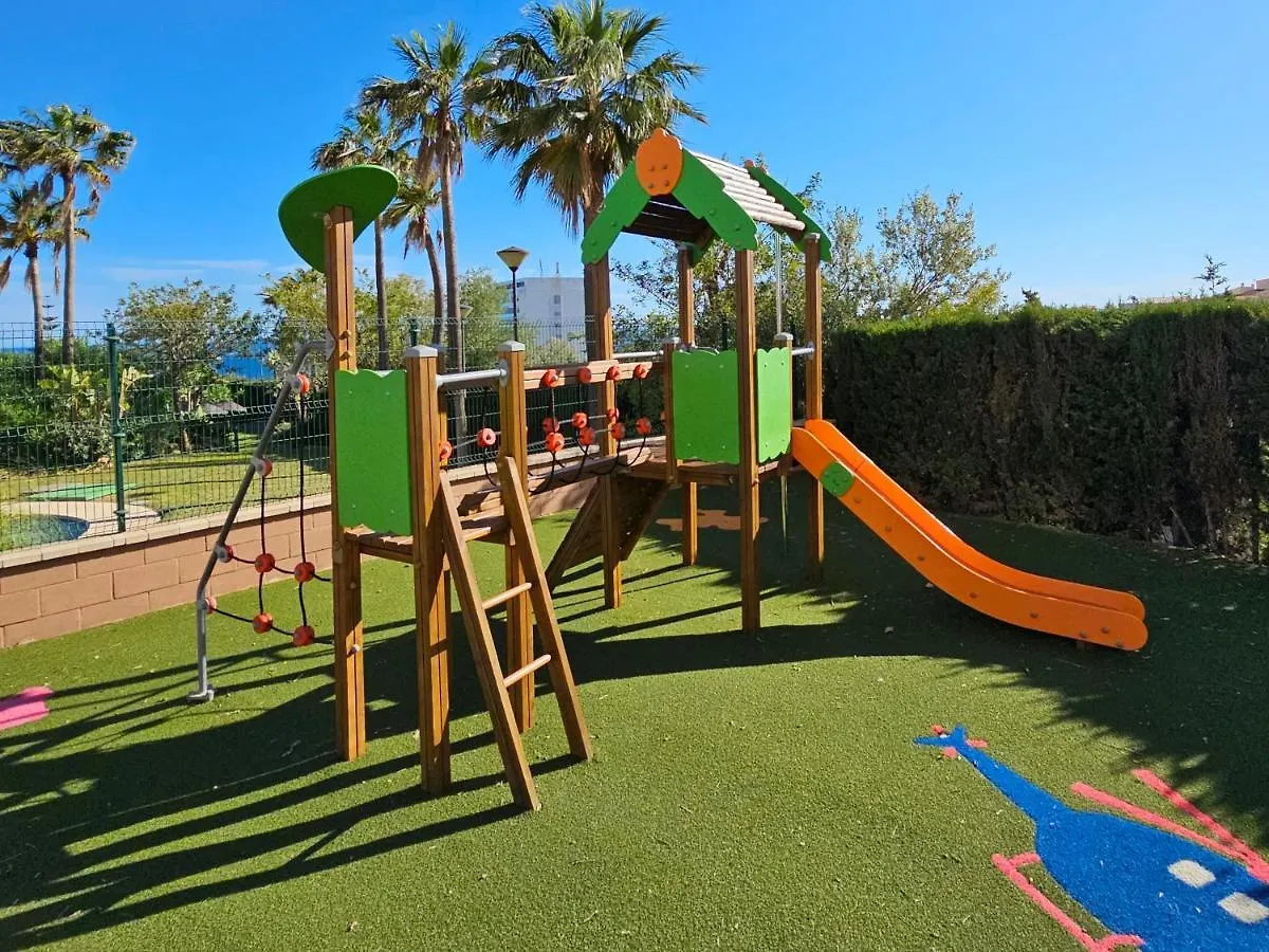 Holiday home Summer House Duplex En La Playa Con Piscina Benalmadena